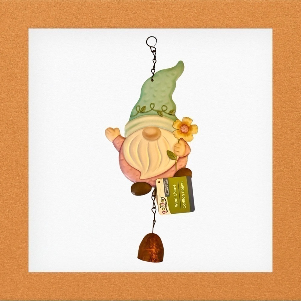 Gnome wind chime (NWT)